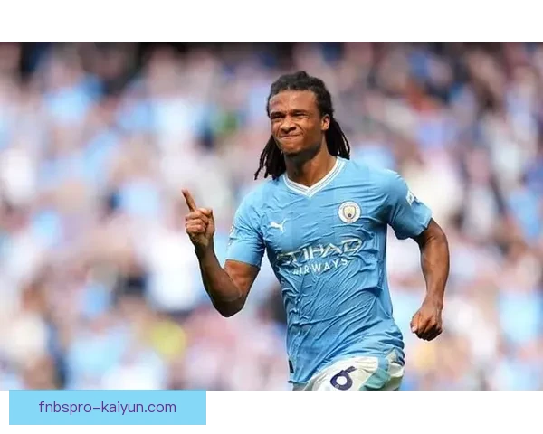 阿克防守能力持续提升，成为球队后防线的重要支柱